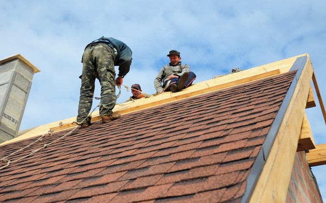 The Benefits of Hiring Expert Roofing Contractors for Your Home