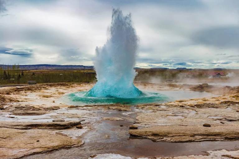 Exploring Iceland’s Natural Wonders: A Journey to the Land of Fire and Ice